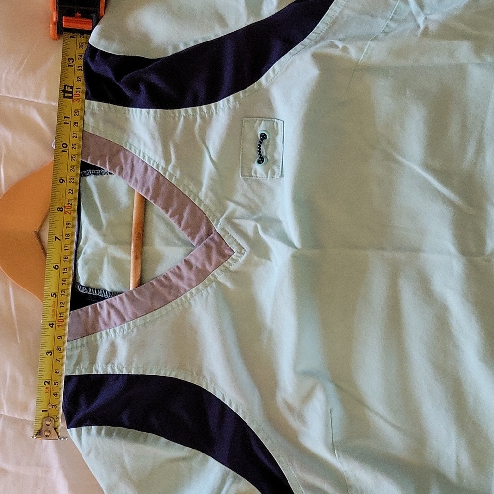 SCRUB TOP UNIFORM - Picture 7 of 9